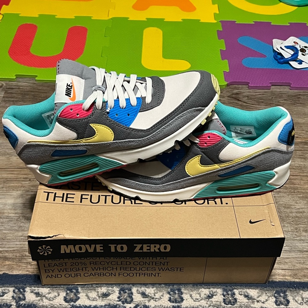 Nike Air Max 90, mens size 12 (used) original box